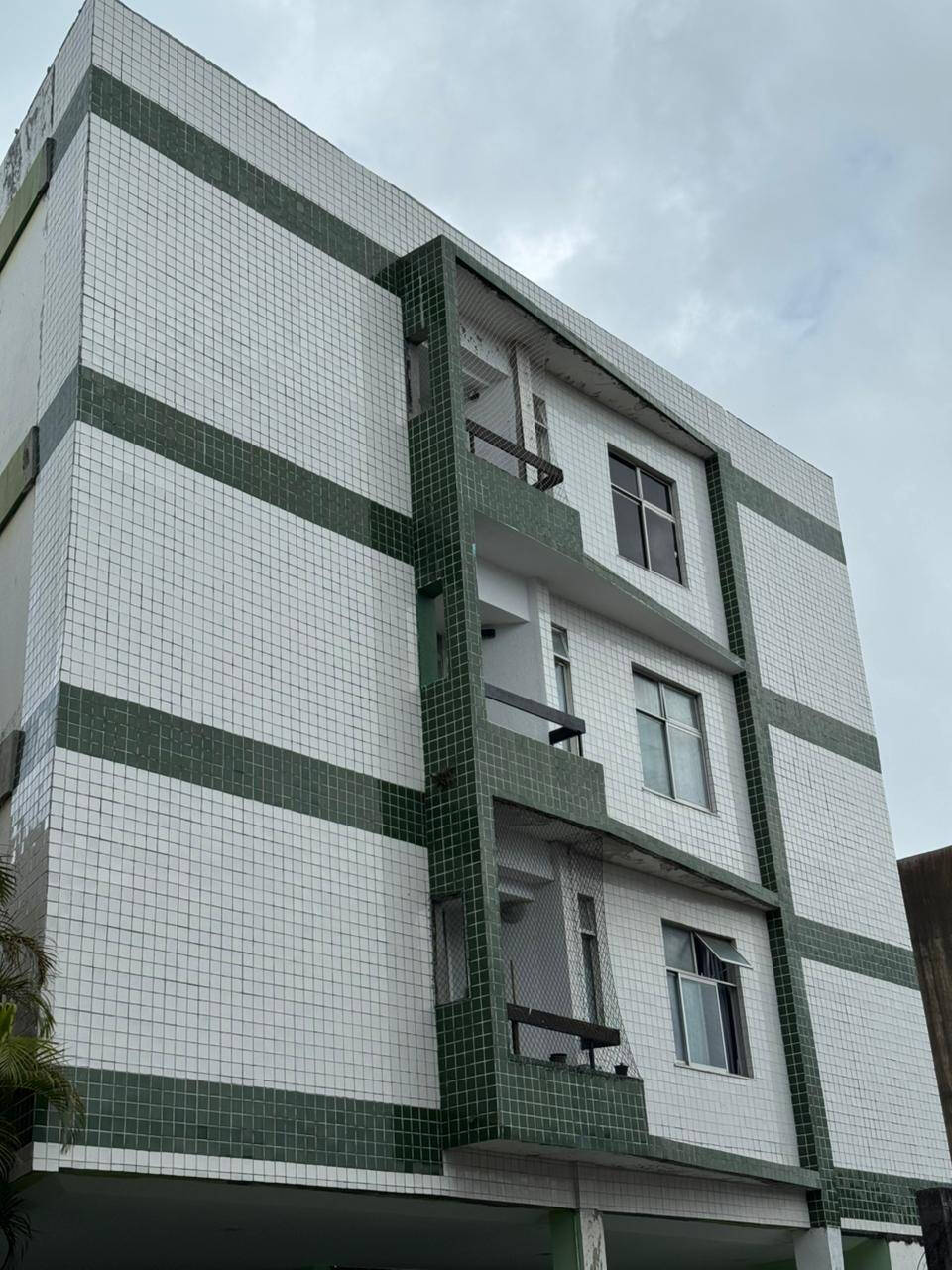 #EL03 - Apartamento para Venda em Salvador - BA