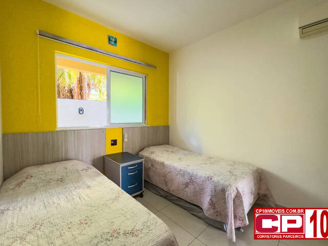 Casa para Venda em Camaçari - 4