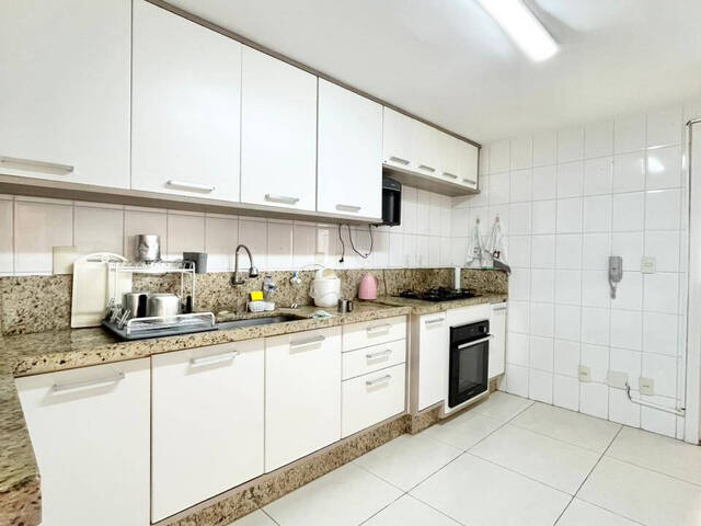 Apartamento para Venda em Salvador - 5