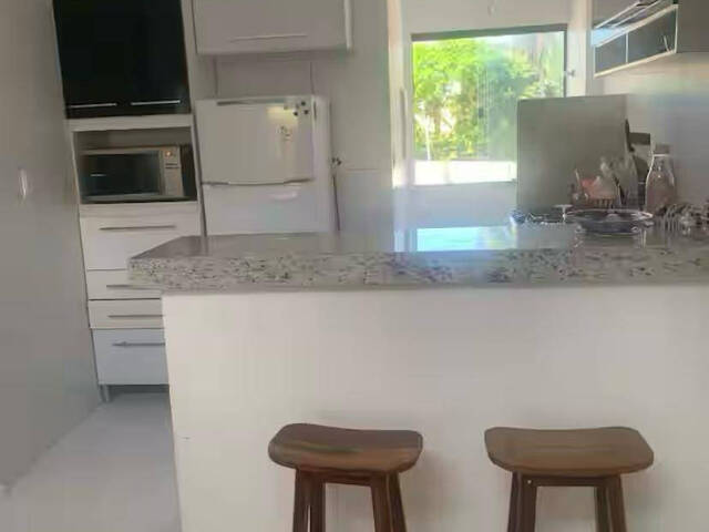 Apartamento para Temporada em Camaçari - 4