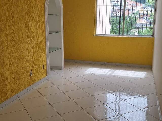 #EL05 - Apartamento para Venda em Salvador - BA