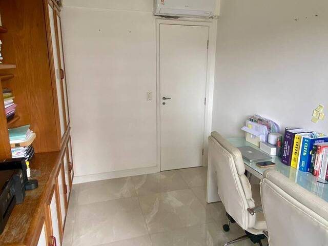 #ALX08 - Apartamento para Locação em Salvador - BA
