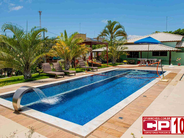 Casa para Venda em Camaçari - 4