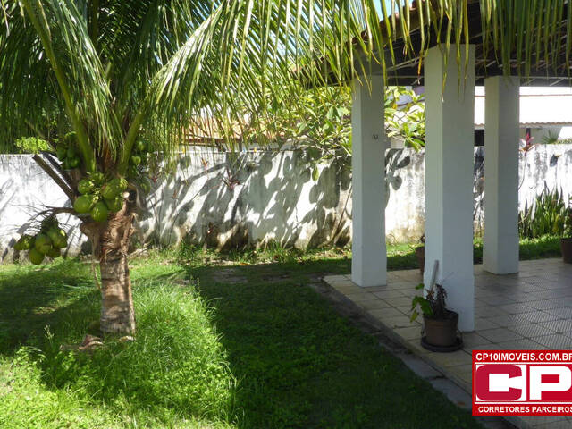 Casa para Venda em Camaçari - 4