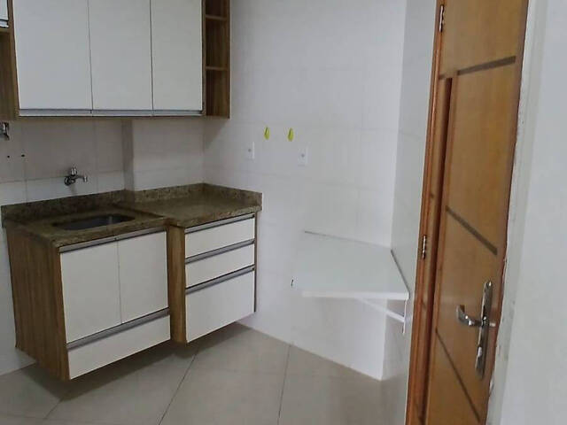 #CTS02 - Apartamento para Venda em Salvador - BA